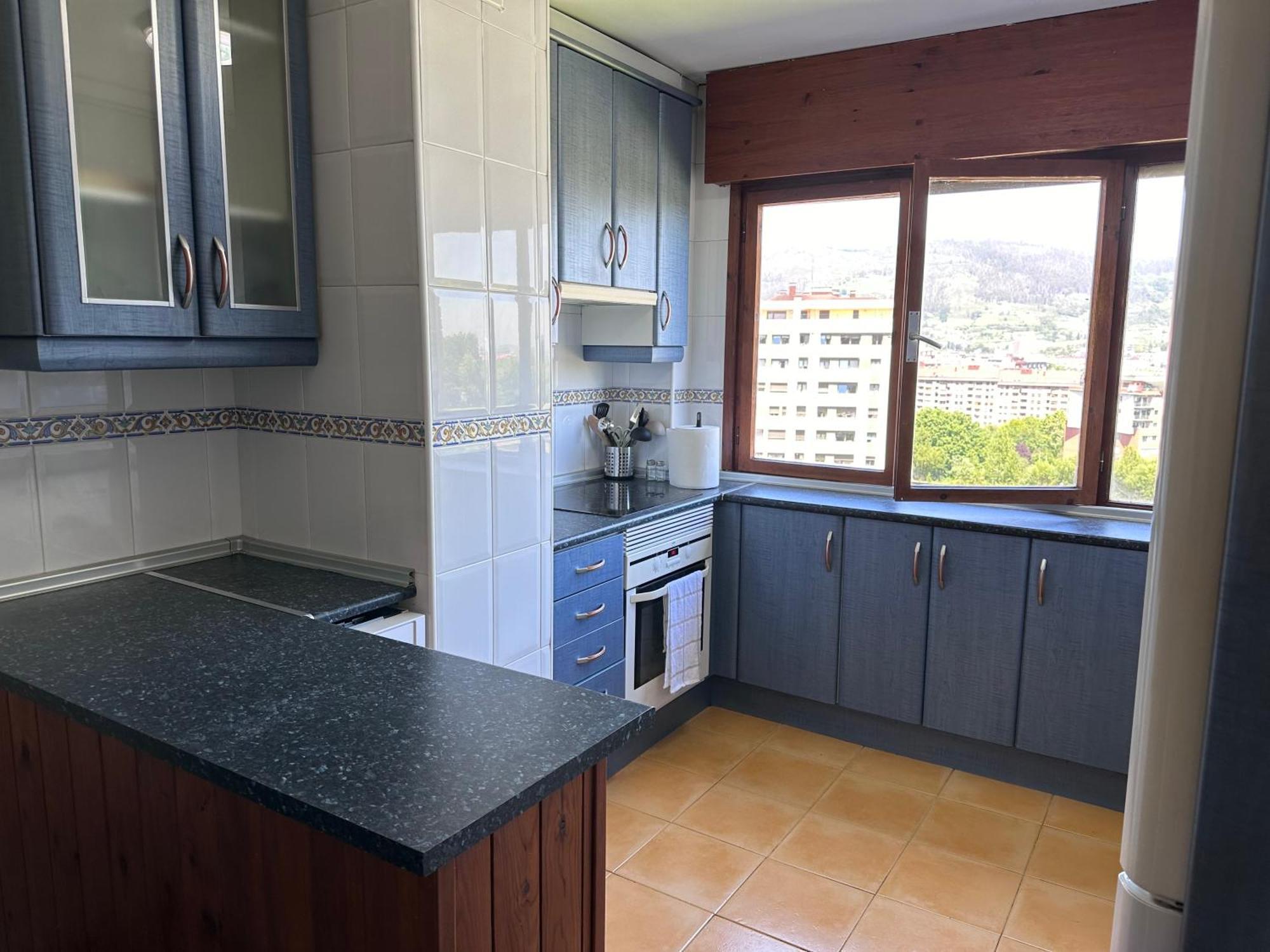 Acogedor Apartamento Con Vistas A La Catedral Y Parking Овьедо Экстерьер фото